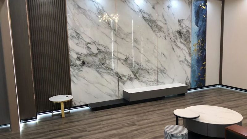 旧房翻新地砖和地板对比怎么选
